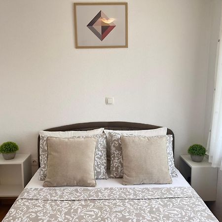 Apartments Contessa Novigrad Istria Exterior foto