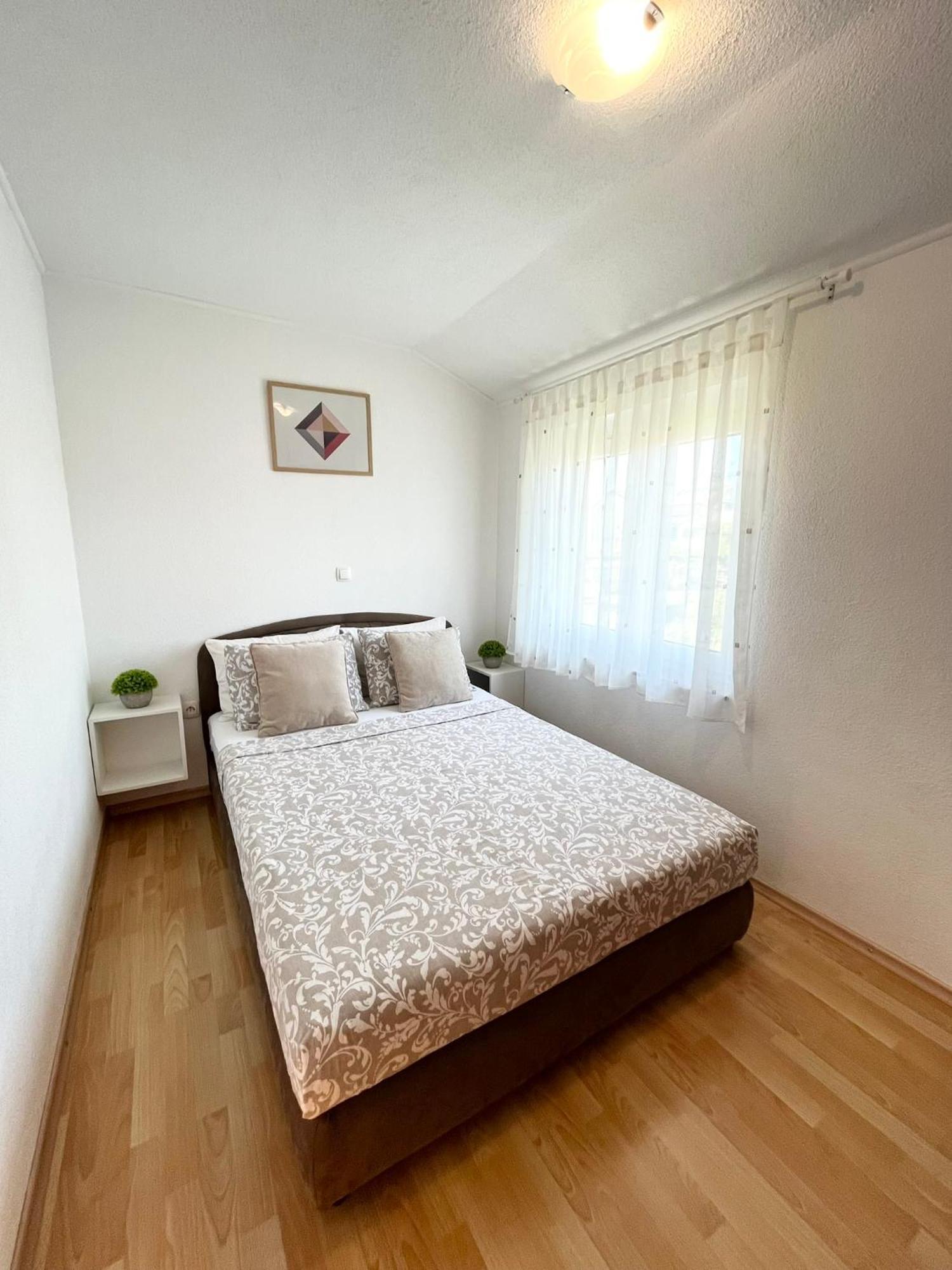Apartments Contessa Novigrad Istria Exterior foto
