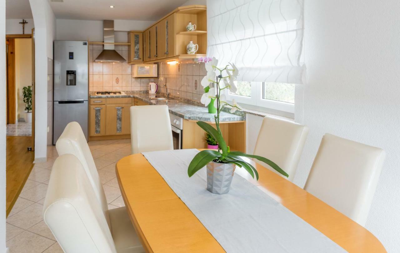 Apartments Contessa Novigrad Istria Exterior foto